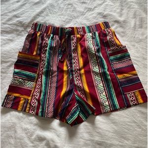 SHEIN VCAY Geo Print Dual Pocket Knot Front Shorts